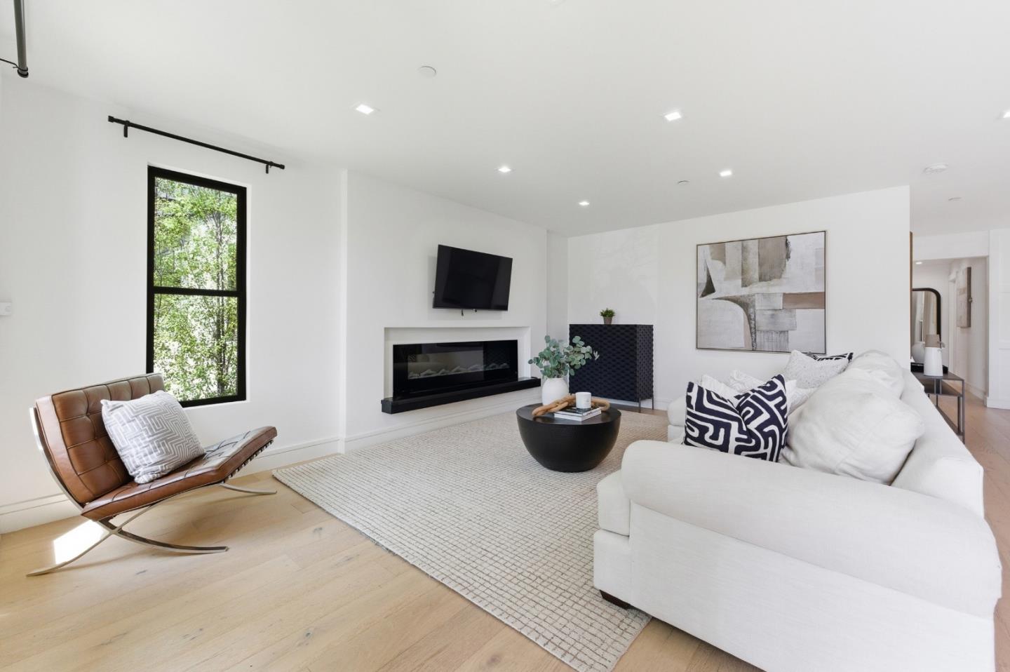 Detail Gallery Image 5 of 27 For 1221 Carlisle Dr, San Mateo,  CA 94402 - 3 Beds | 3 Baths