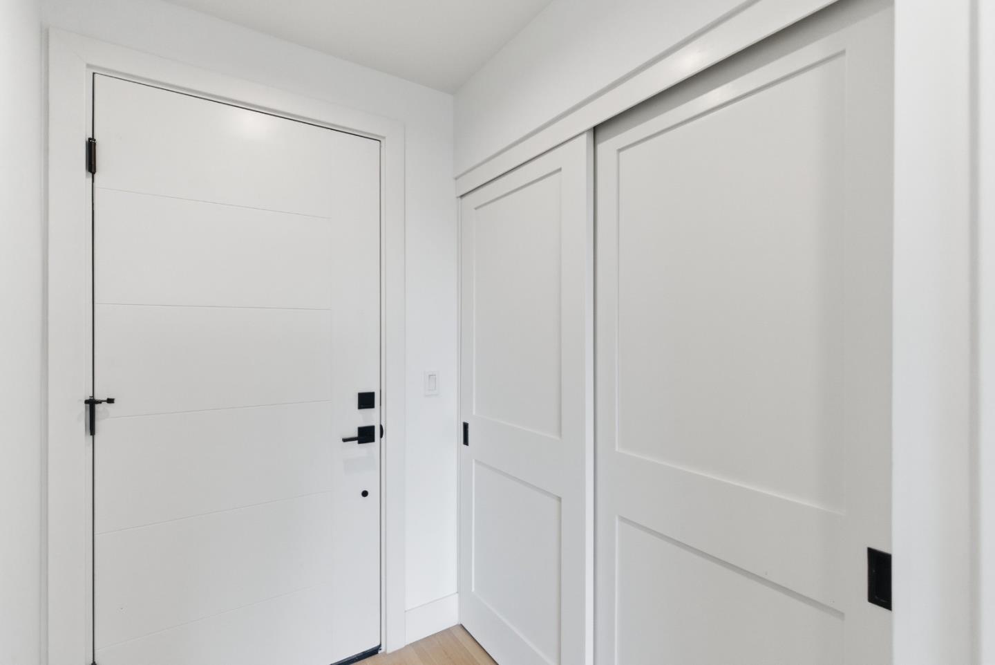 Detail Gallery Image 30 of 38 For 560 El Camino Real #206,  San Carlos,  CA 94070 - 2 Beds | 2 Baths