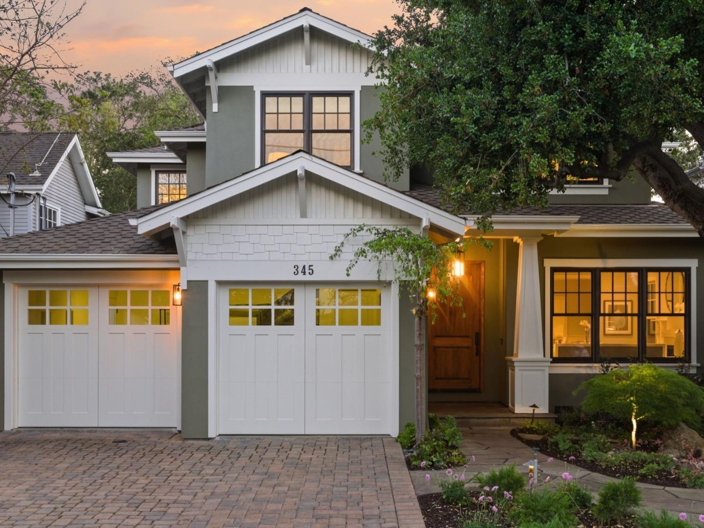 Detail Gallery Image 2 of 55 For 345 Vine St, Menlo Park,  CA 94025 - 5 Beds | 4/1 Baths