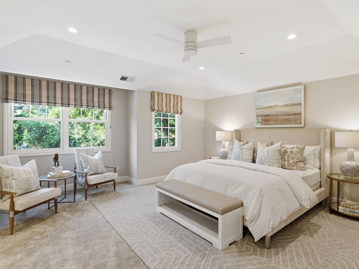 Detail Gallery Image 29 of 55 For 345 Vine St, Menlo Park,  CA 94025 - 5 Beds | 4/1 Baths