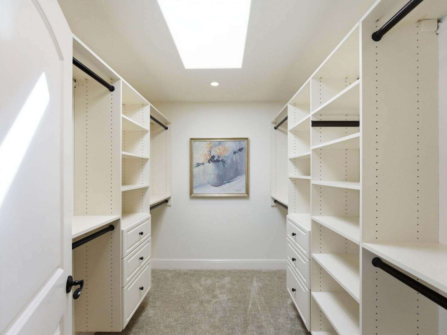 Detail Gallery Image 32 of 55 For 345 Vine St, Menlo Park,  CA 94025 - 5 Beds | 4/1 Baths