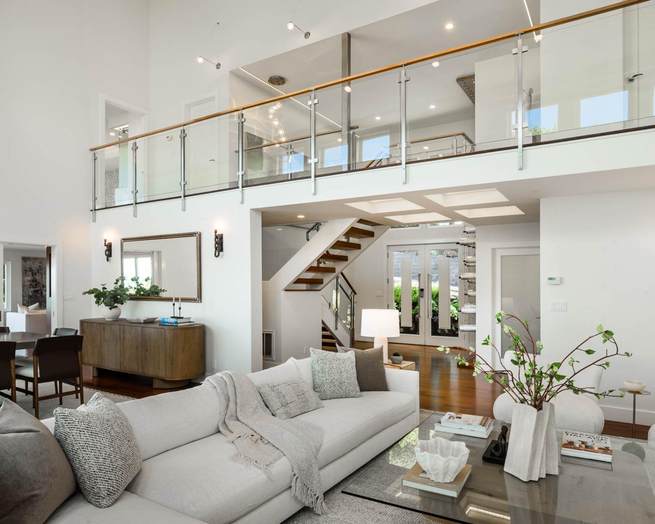 Detail Gallery Image 3 of 15 For 1340 View Haven Rd, Hillsborough,  CA 94010 - 5 Beds | 4/1 Baths