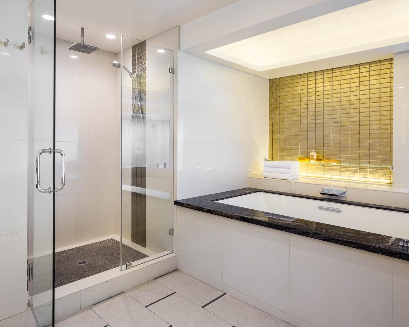 Detail Gallery Image 8 of 15 For 1340 View Haven Rd, Hillsborough,  CA 94010 - 5 Beds | 4/1 Baths