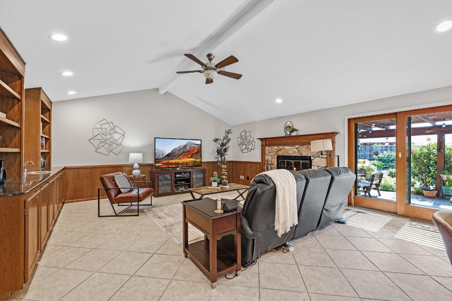 Detail Gallery Image 14 of 58 For 48875 Chenin Blanc Dr, Fremont,  CA 94539 - 4 Beds | 3 Baths