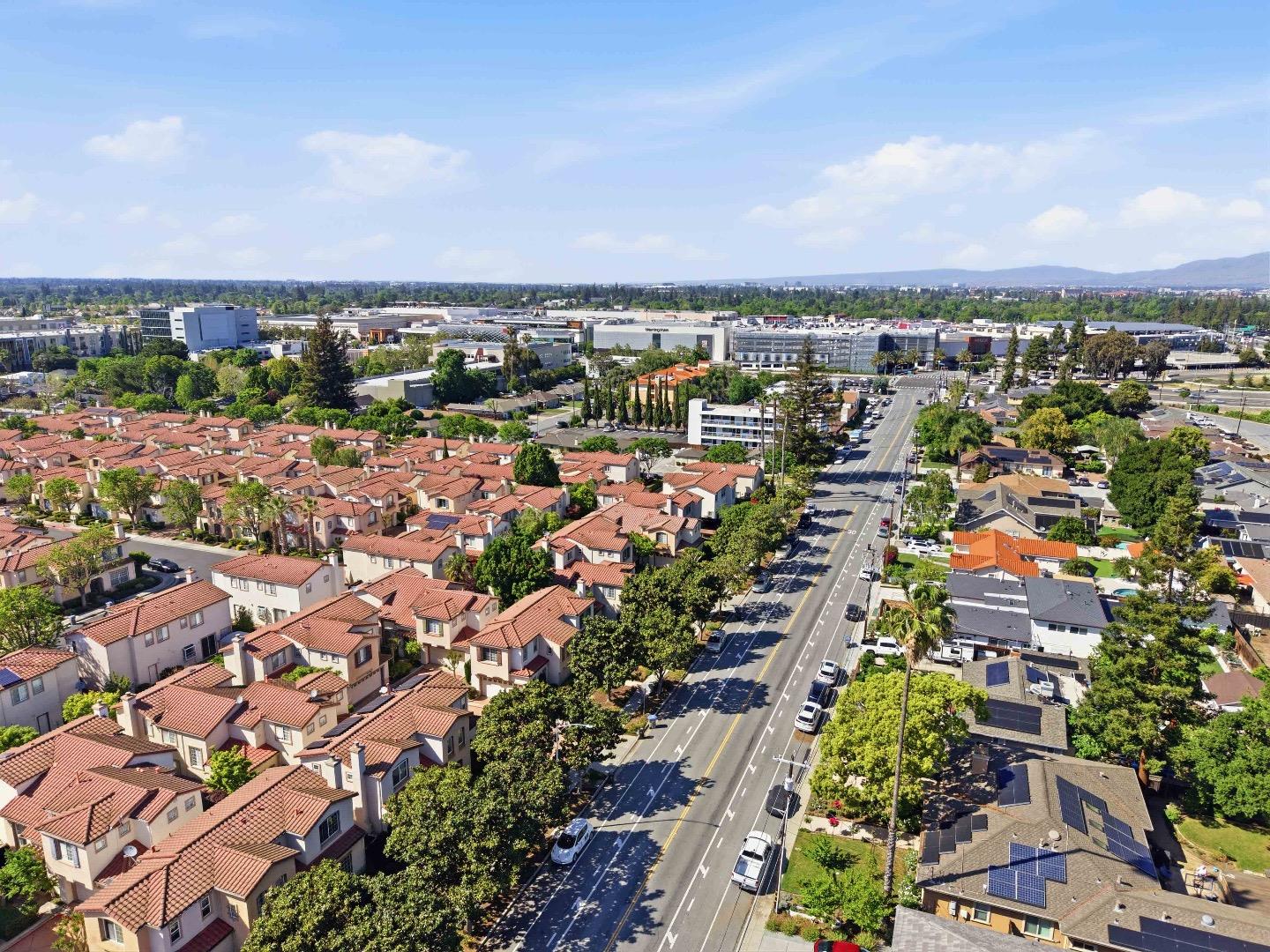 Detail Gallery Image 22 of 29 For 425 S Monroe St, San Jose,  CA 95128 - 3 Beds | 2/1 Baths