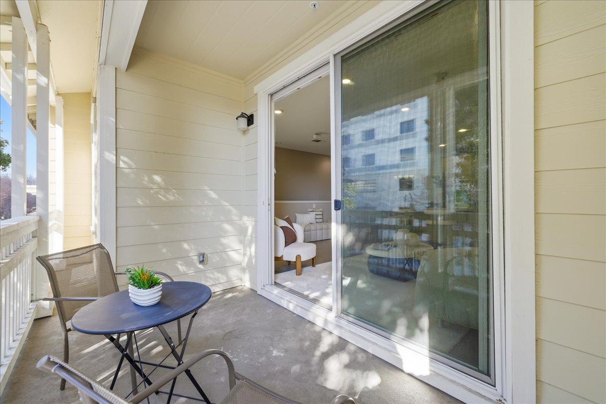 Detail Gallery Image 30 of 47 For 631 True Wind Way #203,  Redwood City,  CA 94063 - 2 Beds | 2/1 Baths