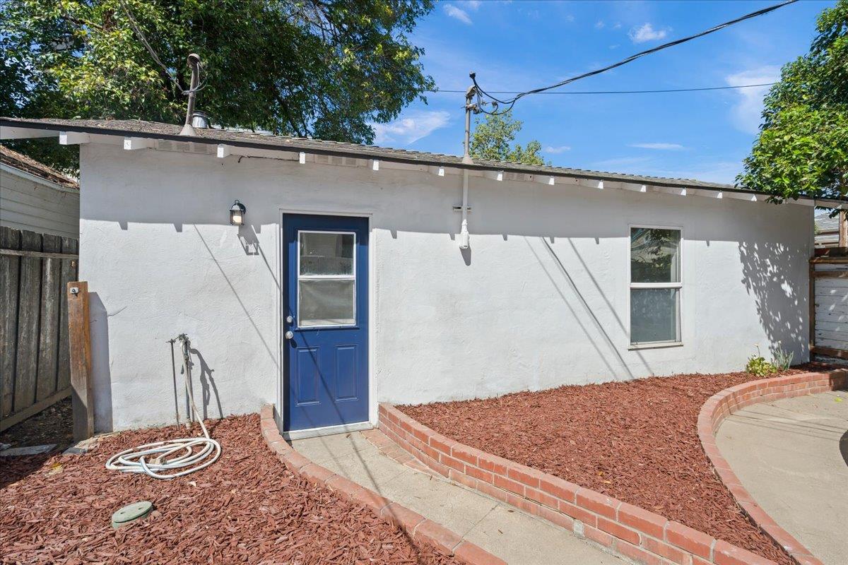 Detail Gallery Image 23 of 28 For 111 5th St, Gilroy,  CA 95020 - 4 Beds | 2 Baths