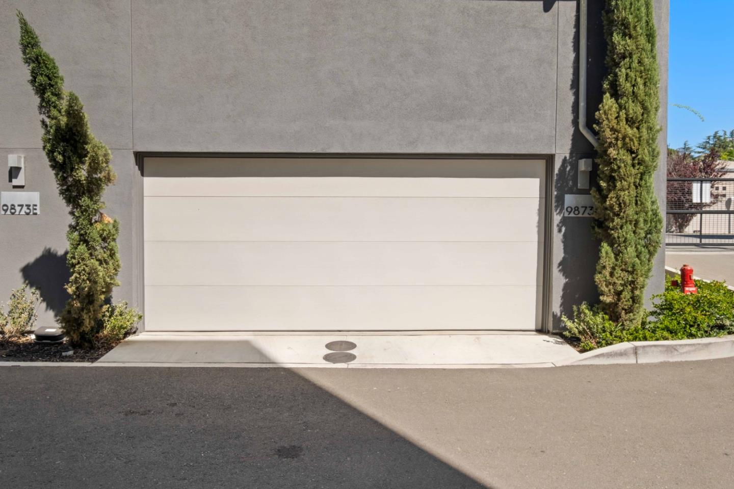 Detail Gallery Image 26 of 28 For 9873 Macarthur Blvd #F,  Oakland,  CA 94605 - 4 Beds | 3 Baths