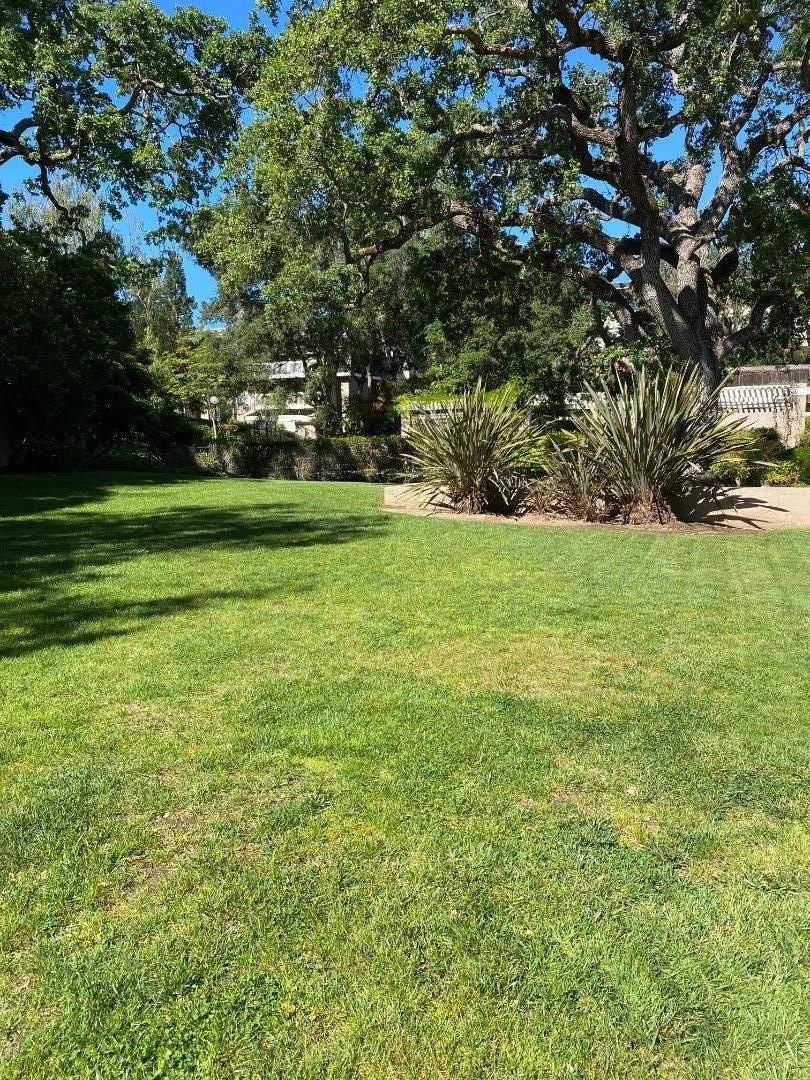 Detail Gallery Image 17 of 20 For 675 Sharon Park Dr #311,  Menlo Park,  CA 94025 - 2 Beds | 2 Baths