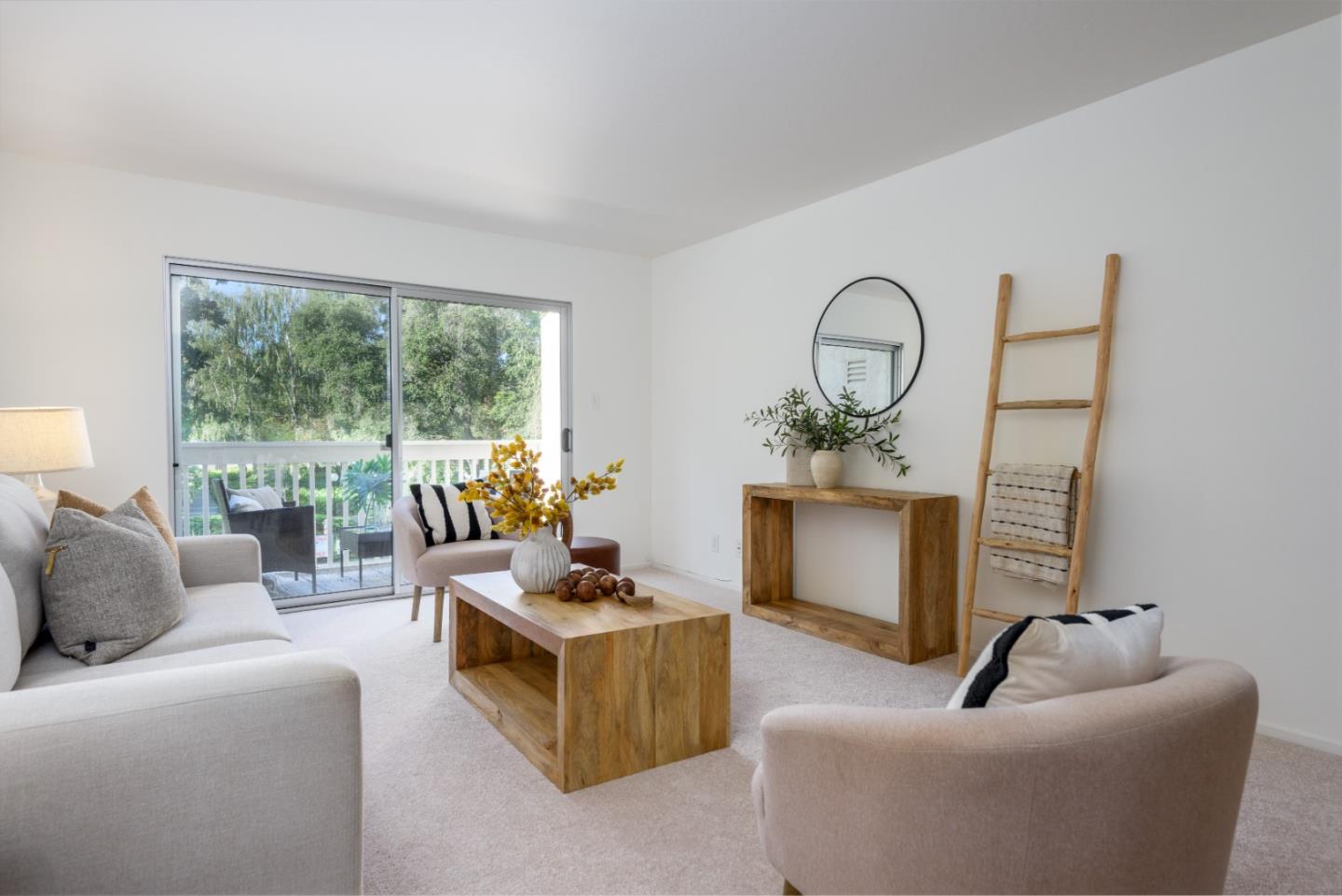 Detail Gallery Image 3 of 20 For 675 Sharon Park Dr #311,  Menlo Park,  CA 94025 - 2 Beds | 2 Baths