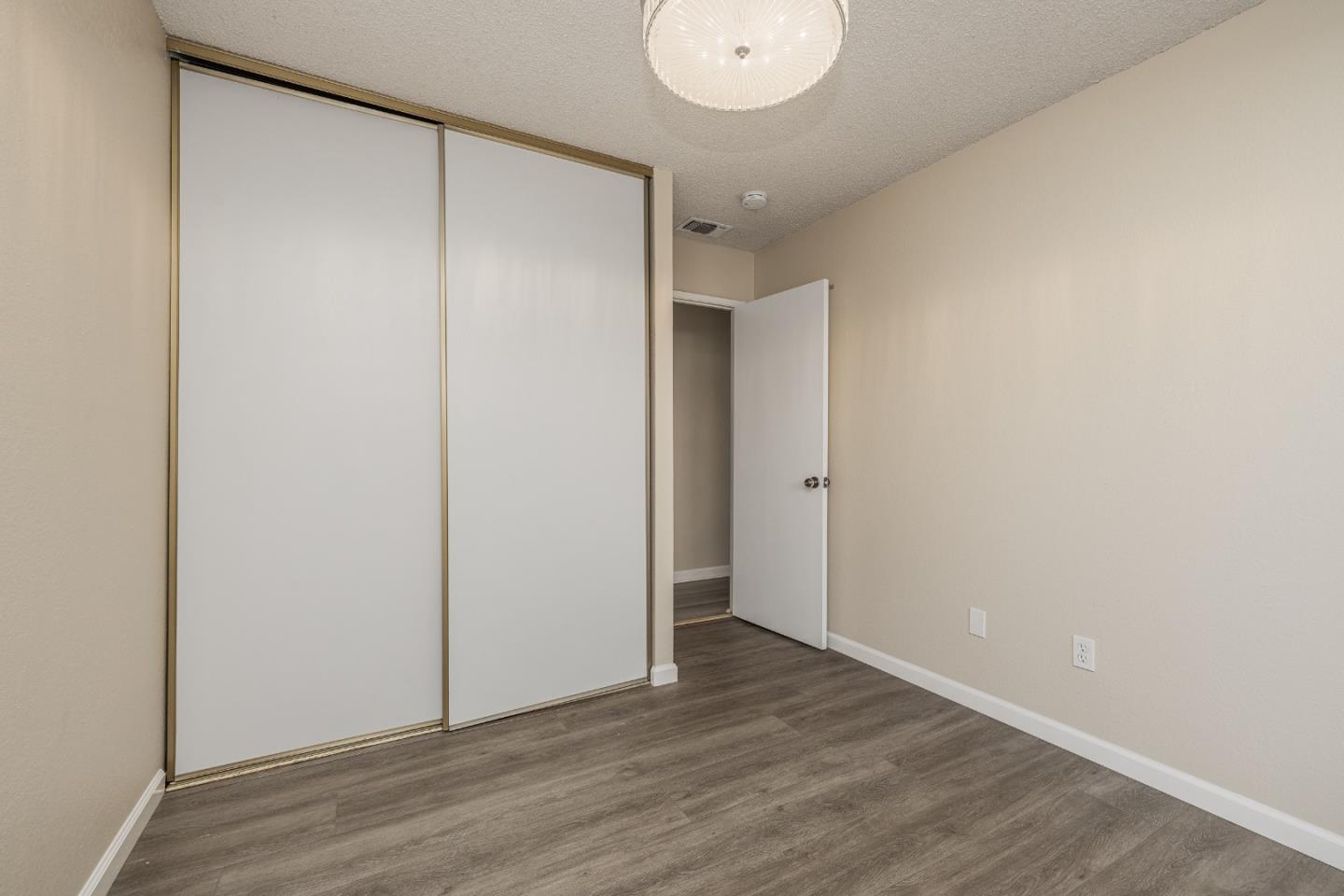 Detail Gallery Image 15 of 35 For 1610 Bondy Ln, Tracy,  CA 95376 - 4 Beds | 2 Baths