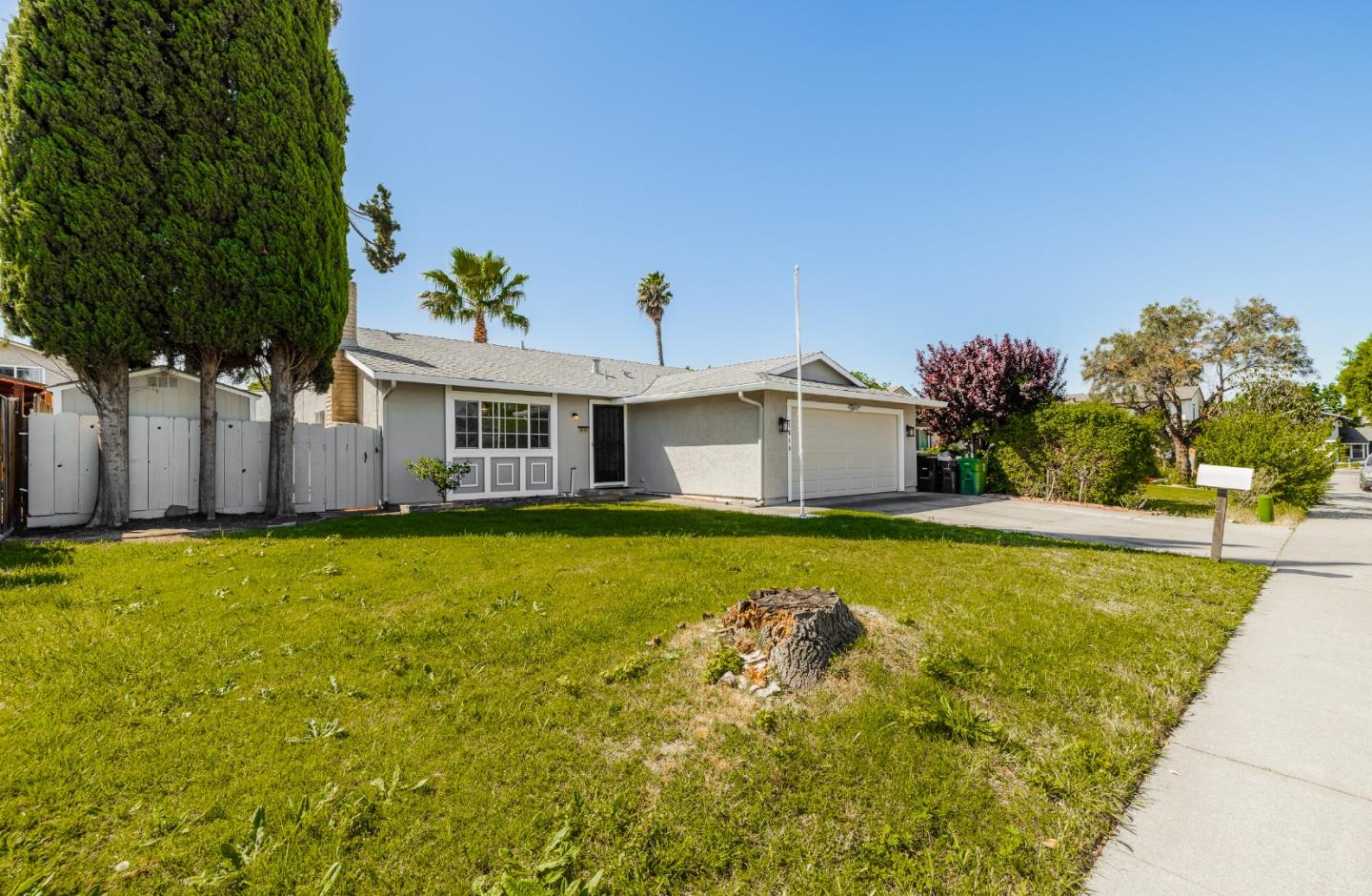 Detail Gallery Image 2 of 35 For 1610 Bondy Ln, Tracy,  CA 95376 - 4 Beds | 2 Baths