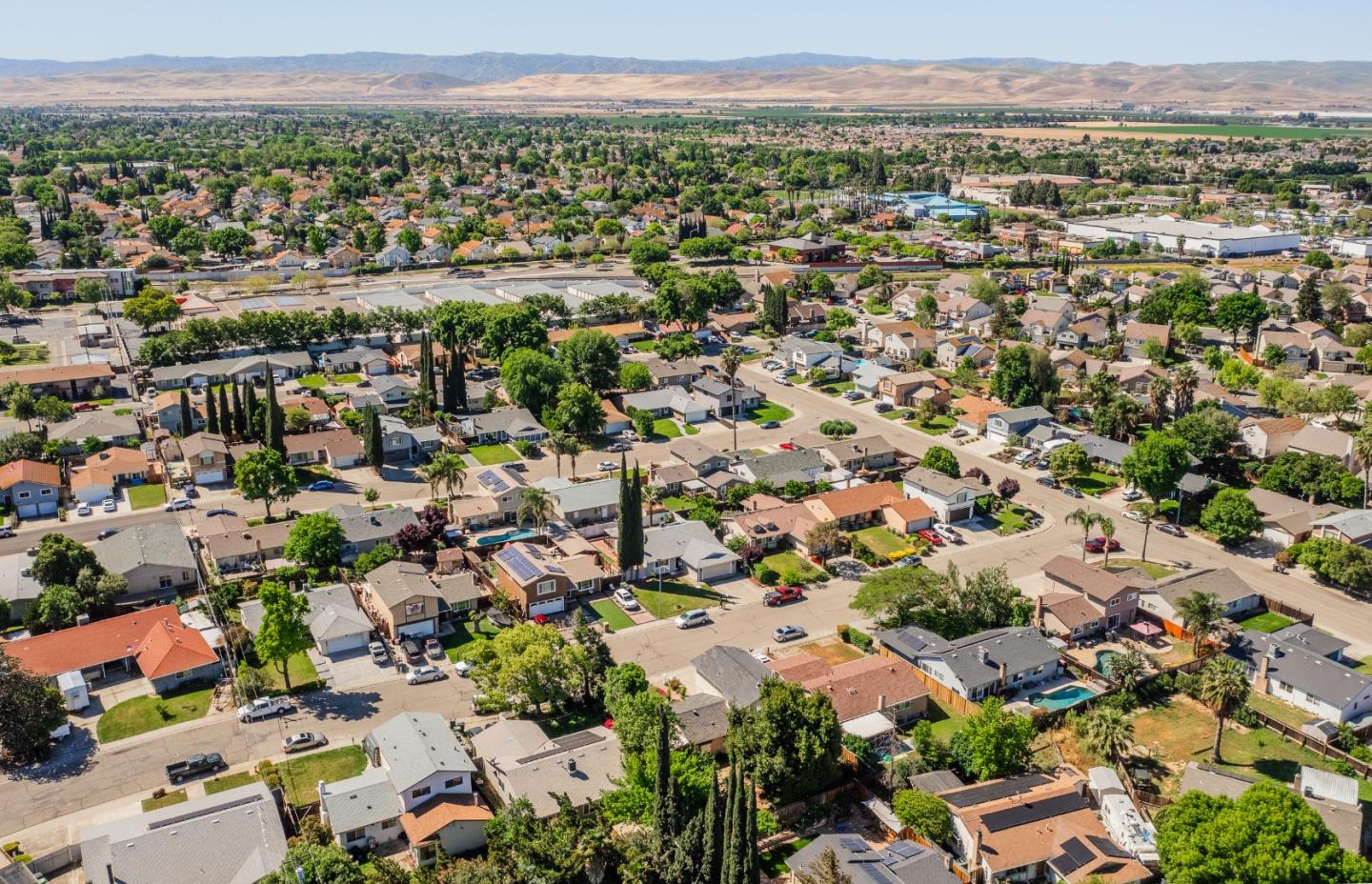 Detail Gallery Image 34 of 35 For 1610 Bondy Ln, Tracy,  CA 95376 - 4 Beds | 2 Baths