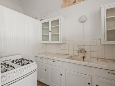 Detail Gallery Image 10 of 18 For 348-352 Jayne, Oakland,  CA 94610 - – Beds | – Baths