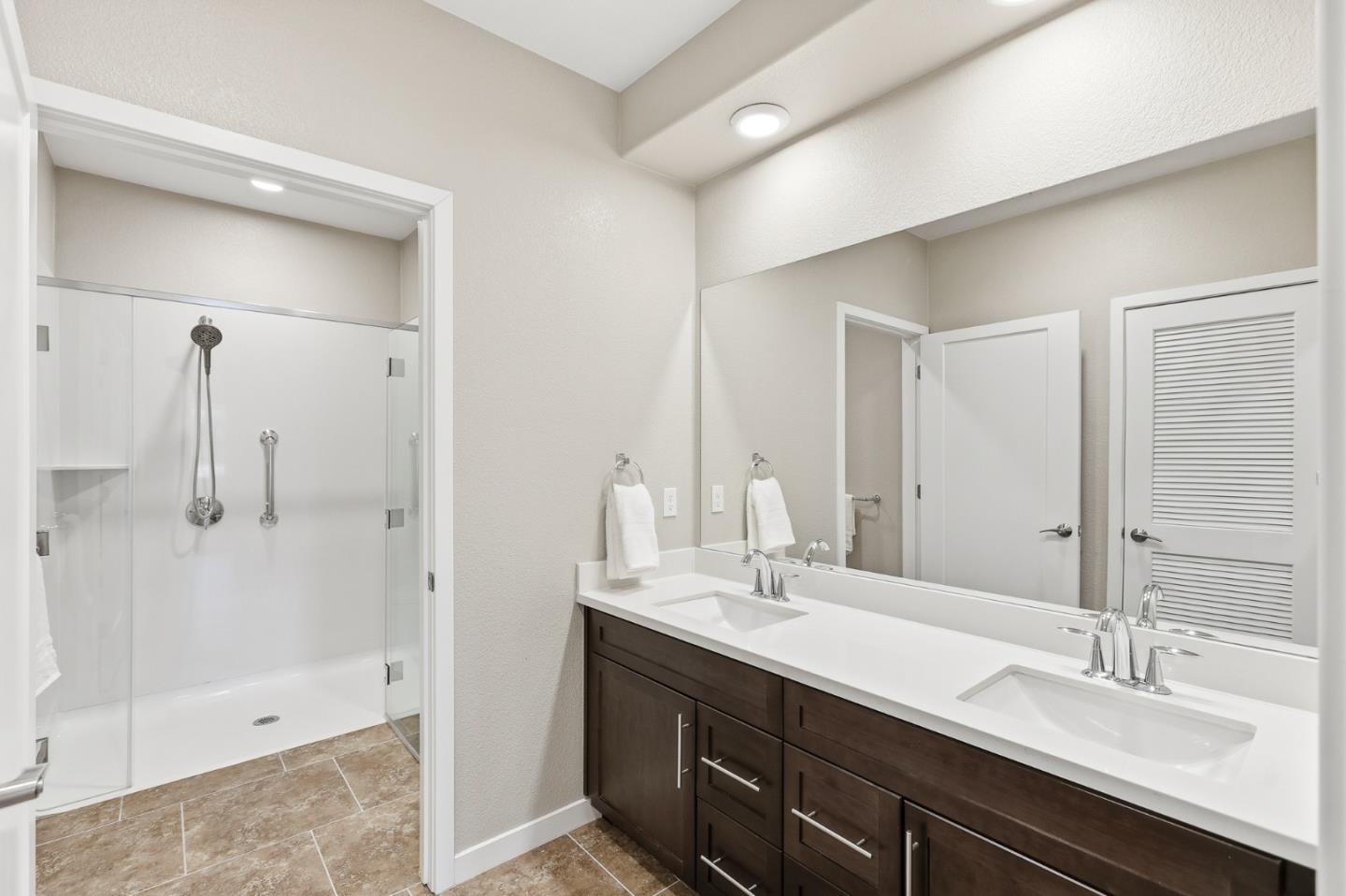 Detail Gallery Image 17 of 49 For 1053 Dewberry Pl #304,  San Jose,  CA 95131 - 4 Beds | 2/1 Baths