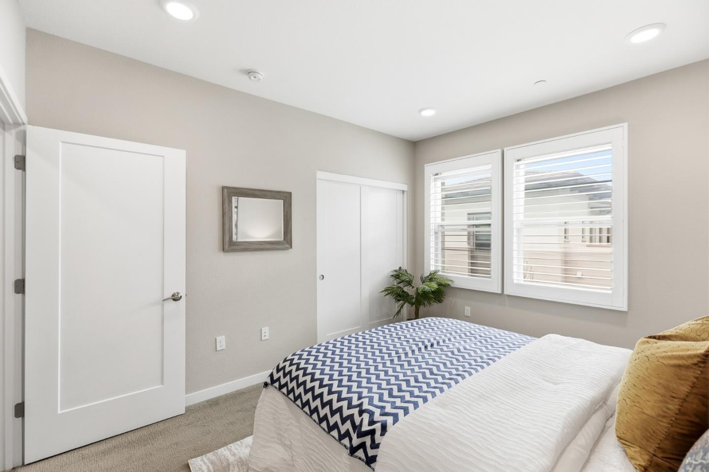 Detail Gallery Image 19 of 49 For 1053 Dewberry Pl #304,  San Jose,  CA 95131 - 4 Beds | 2/1 Baths