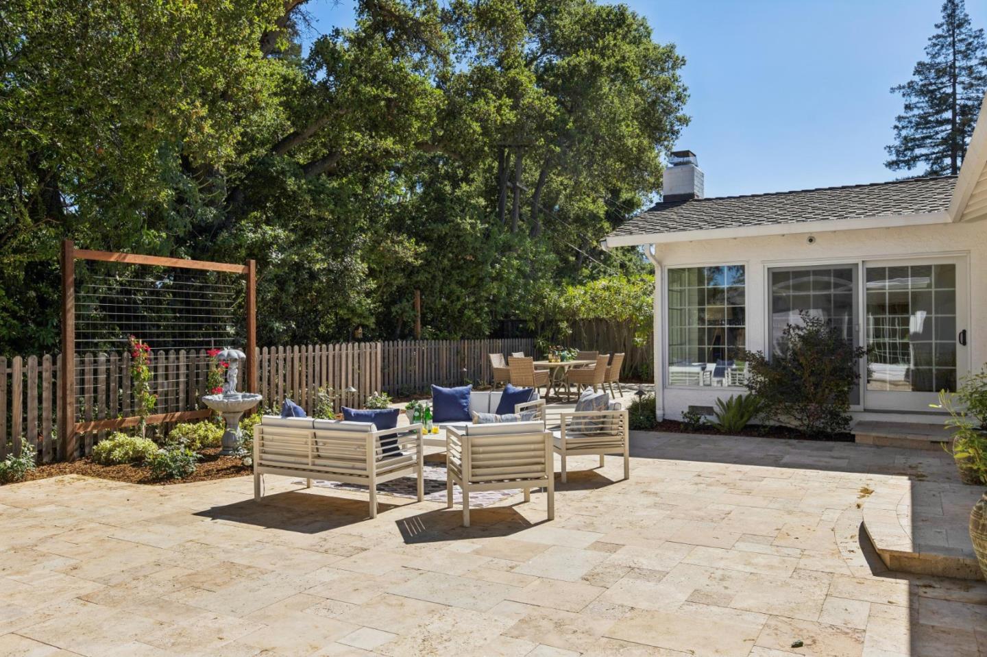 Detail Gallery Image 30 of 42 For 13120 via Madronas Dr, Saratoga,  CA 95070 - 5 Beds | 3 Baths