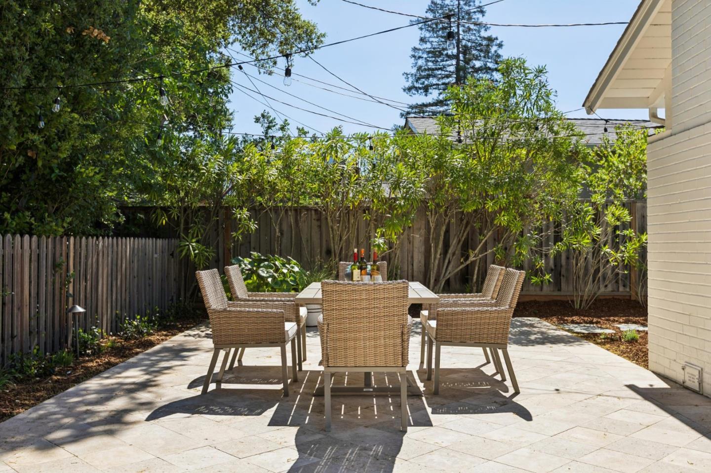 Detail Gallery Image 33 of 42 For 13120 via Madronas Dr, Saratoga,  CA 95070 - 5 Beds | 3 Baths