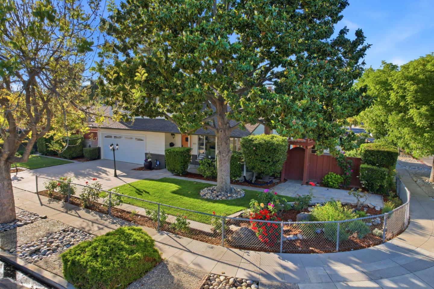 Detail Gallery Image 38 of 55 For Parkside Ave, San Jose,  CA 95125 - 3 Beds | 2/1 Baths