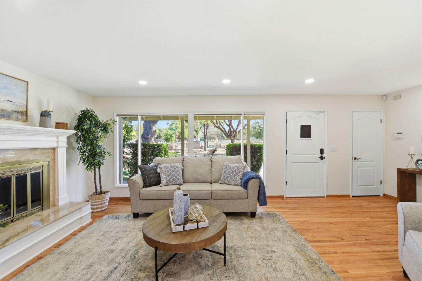 Detail Gallery Image 8 of 55 For Parkside Ave, San Jose,  CA 95125 - 3 Beds | 2/1 Baths