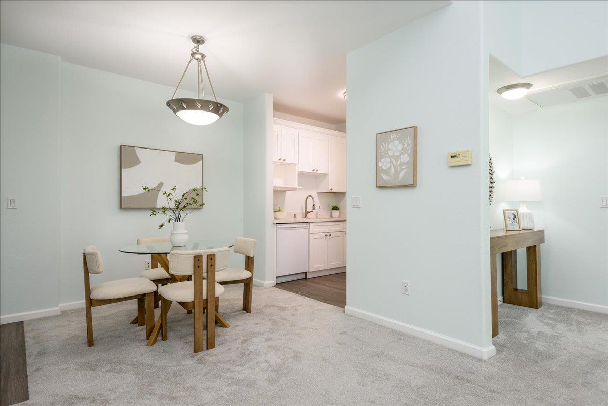 Detail Gallery Image 7 of 16 For 453 E Okeefe St #307,  East Palo Alto,  CA 94303 - 2 Beds | 2 Baths