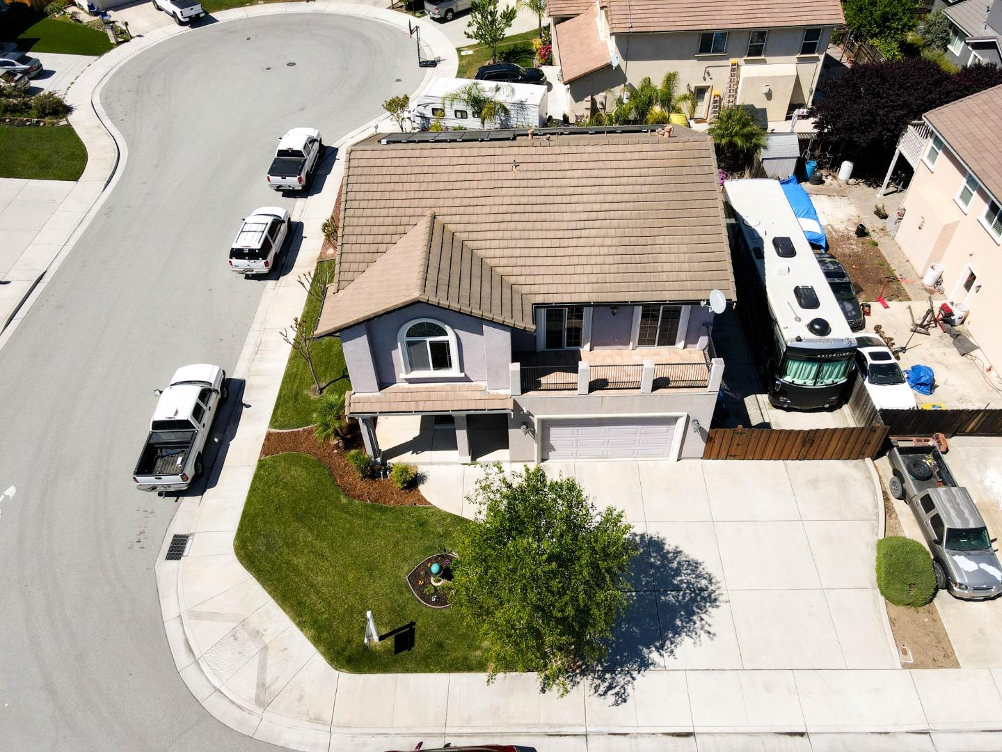 Detail Gallery Image 30 of 34 For 1890 Calistoga Dr, Hollister,  CA 95023 - 4 Beds | 2/1 Baths