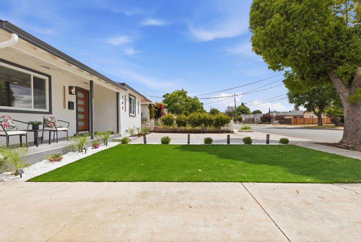 Detail Gallery Image 3 of 40 For 140 Marian Ln, San Jose,  CA 95127 - 3 Beds | 2 Baths