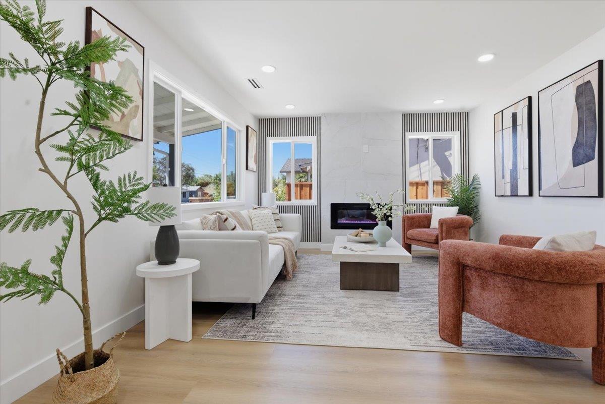 Detail Gallery Image 4 of 40 For 140 Marian Ln, San Jose,  CA 95127 - 3 Beds | 2 Baths