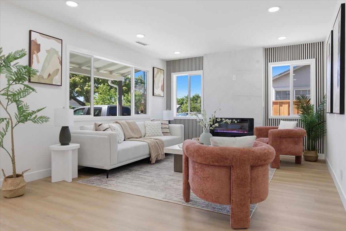 Detail Gallery Image 6 of 40 For 140 Marian Ln, San Jose,  CA 95127 - 3 Beds | 2 Baths