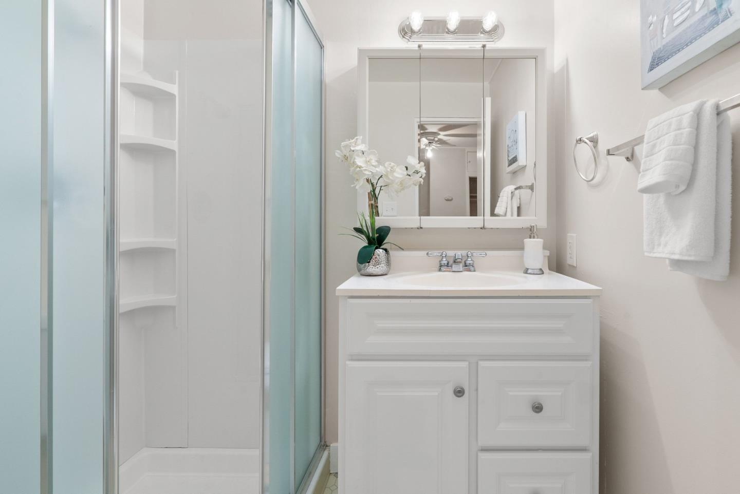 Detail Gallery Image 18 of 43 For 635 Bethany Dr, Scotts Valley,  CA 95066 - 3 Beds | 2 Baths