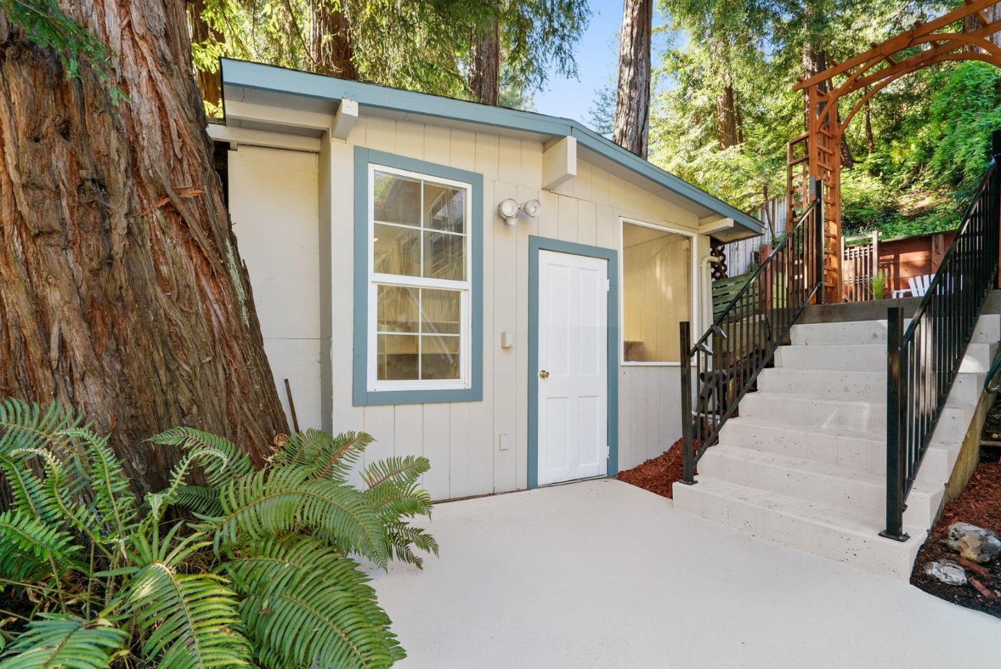 Detail Gallery Image 29 of 43 For 635 Bethany Dr, Scotts Valley,  CA 95066 - 3 Beds | 2 Baths