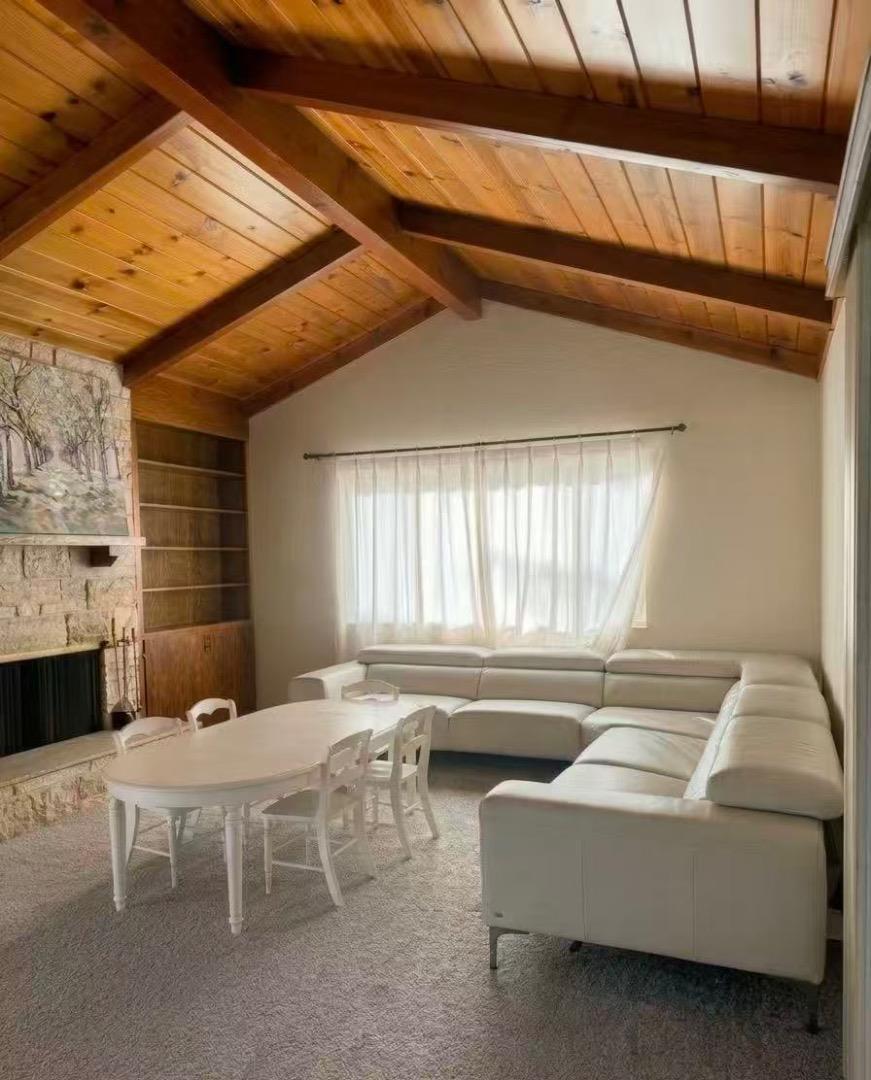 Detail Gallery Image 4 of 11 For 1379 Miller Ave, San Jose,  CA 95129 - 4 Beds | 2 Baths