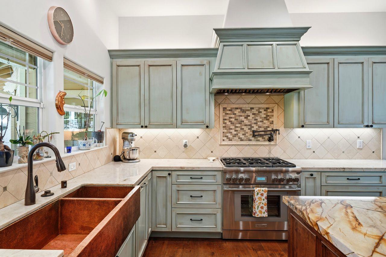 Detail Gallery Image 16 of 61 For 733 Vineyard Ter, Pleasanton,  CA 94566 - 5 Beds | 5 Baths