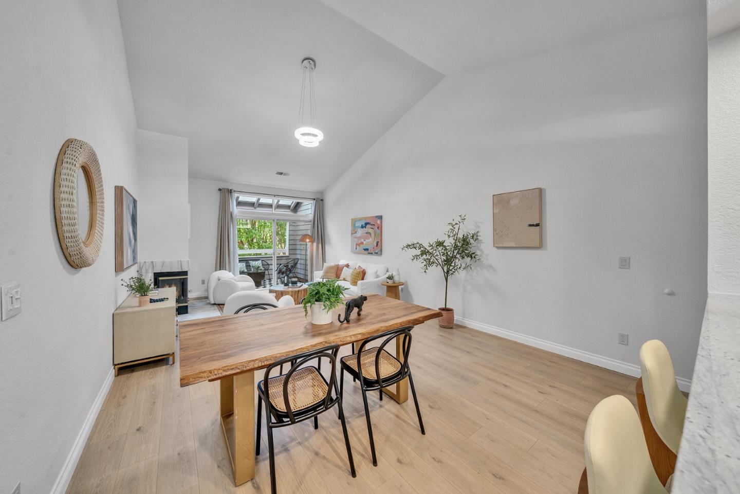 Photo #5: ML82041583 Listing: Photo #5