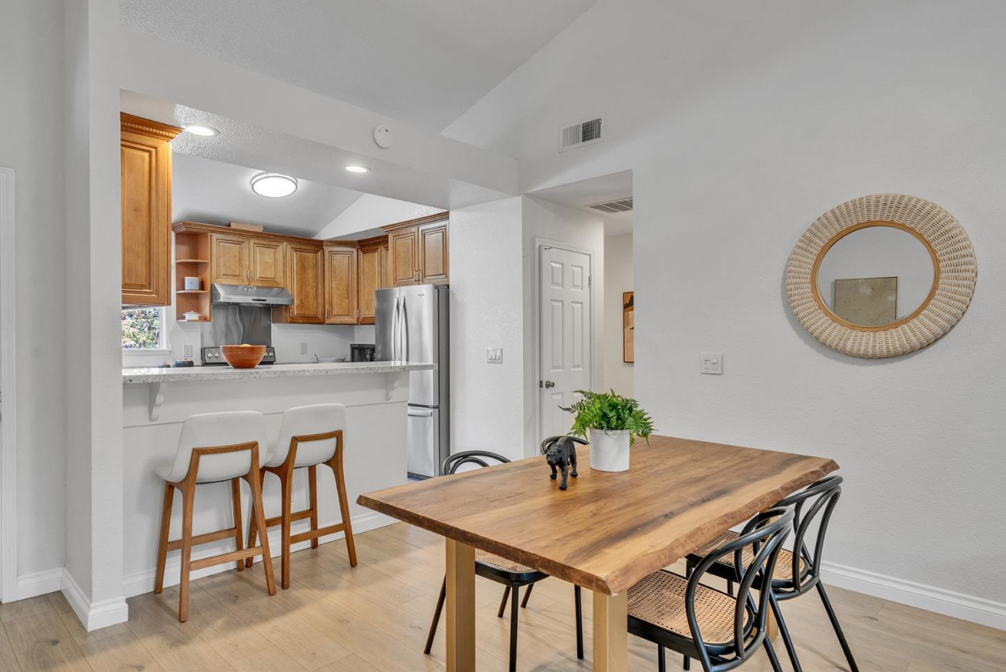 Photo #6: ML82041583 Listing: Photo #6