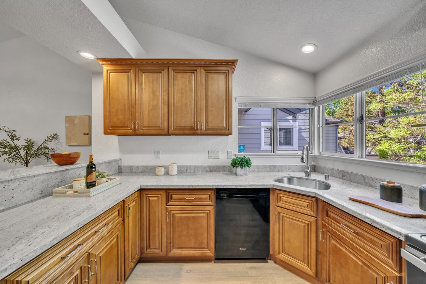 Photo #9: ML82041583 Listing: Photo #9