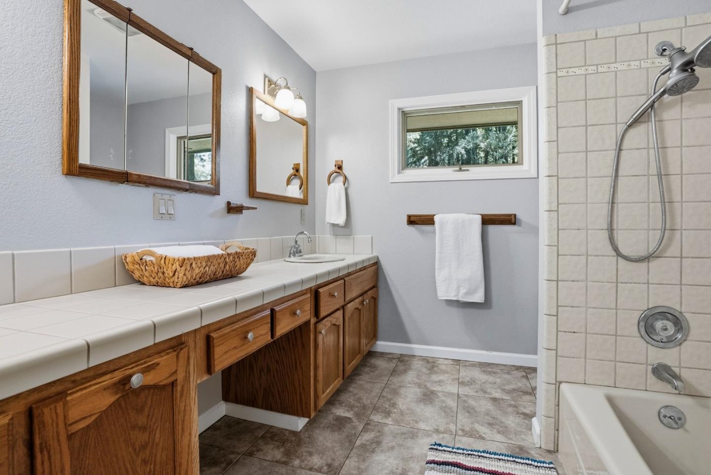 Detail Gallery Image 16 of 62 For 300 Winona Way, Aptos,  CA 95003 - 4 Beds | 2/1 Baths