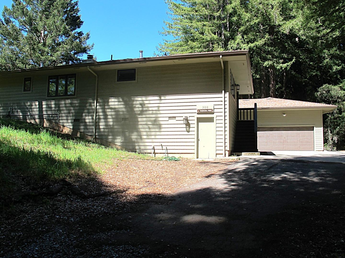 Detail Gallery Image 50 of 62 For 300 Winona Way, Aptos,  CA 95003 - 4 Beds | 2/1 Baths