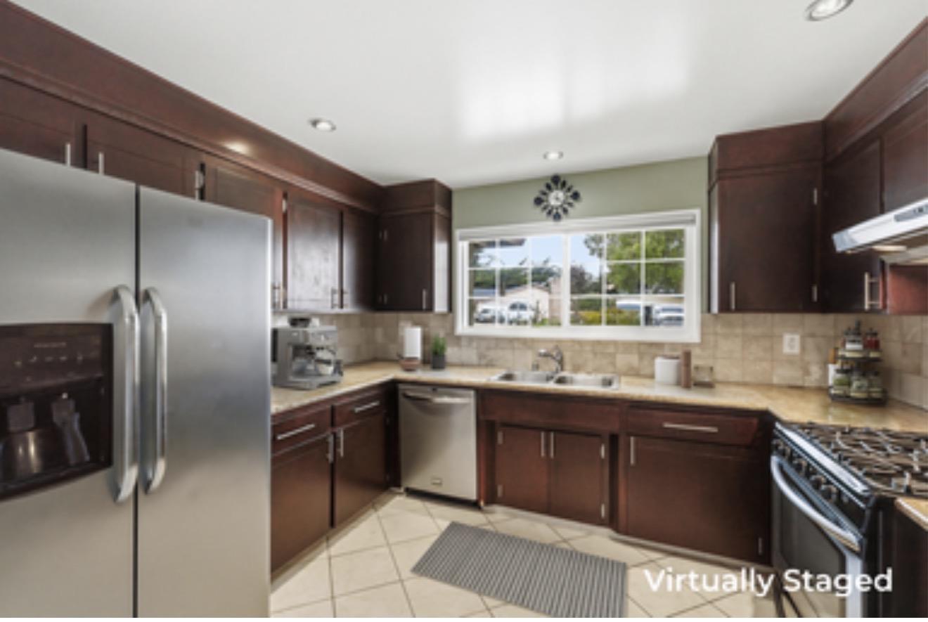 Detail Gallery Image 10 of 28 For 273 Cosky Dr, Marina,  CA 93933 - 4 Beds | 2 Baths