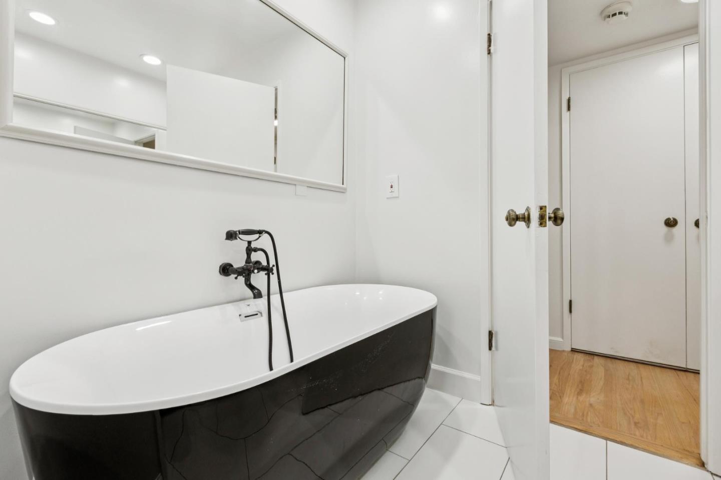 Detail Gallery Image 41 of 63 For 12304 Saratoga Creek, Saratoga,  CA 95070 - 4 Beds | 2/1 Baths