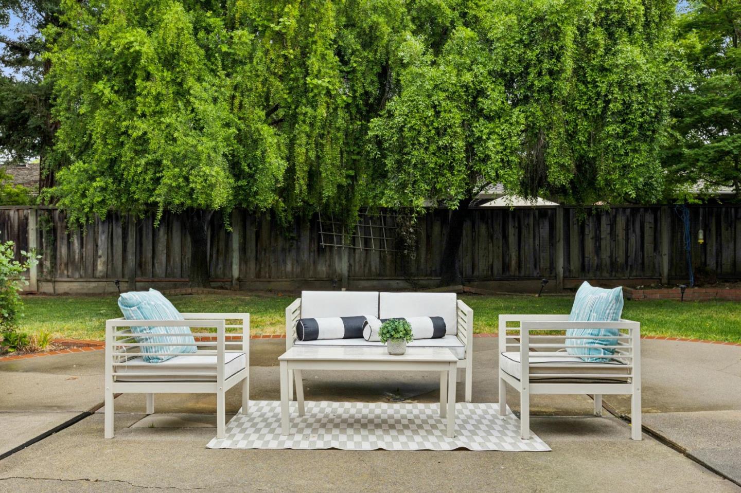 Detail Gallery Image 52 of 63 For 12304 Saratoga Creek, Saratoga,  CA 95070 - 4 Beds | 2/1 Baths