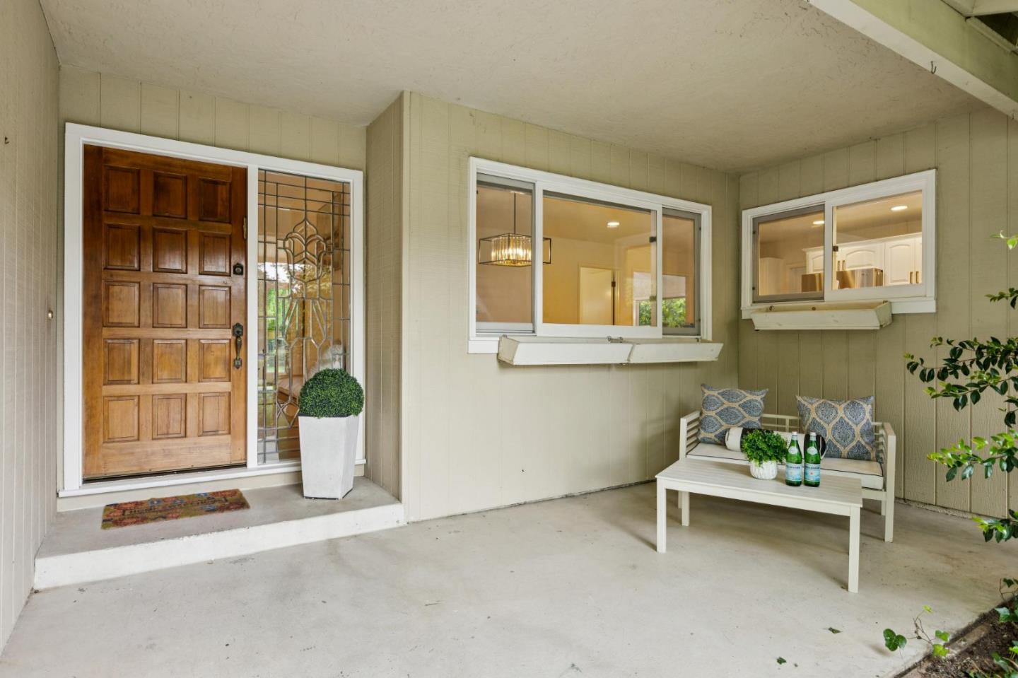 Detail Gallery Image 6 of 63 For 12304 Saratoga Creek, Saratoga,  CA 95070 - 4 Beds | 2/1 Baths