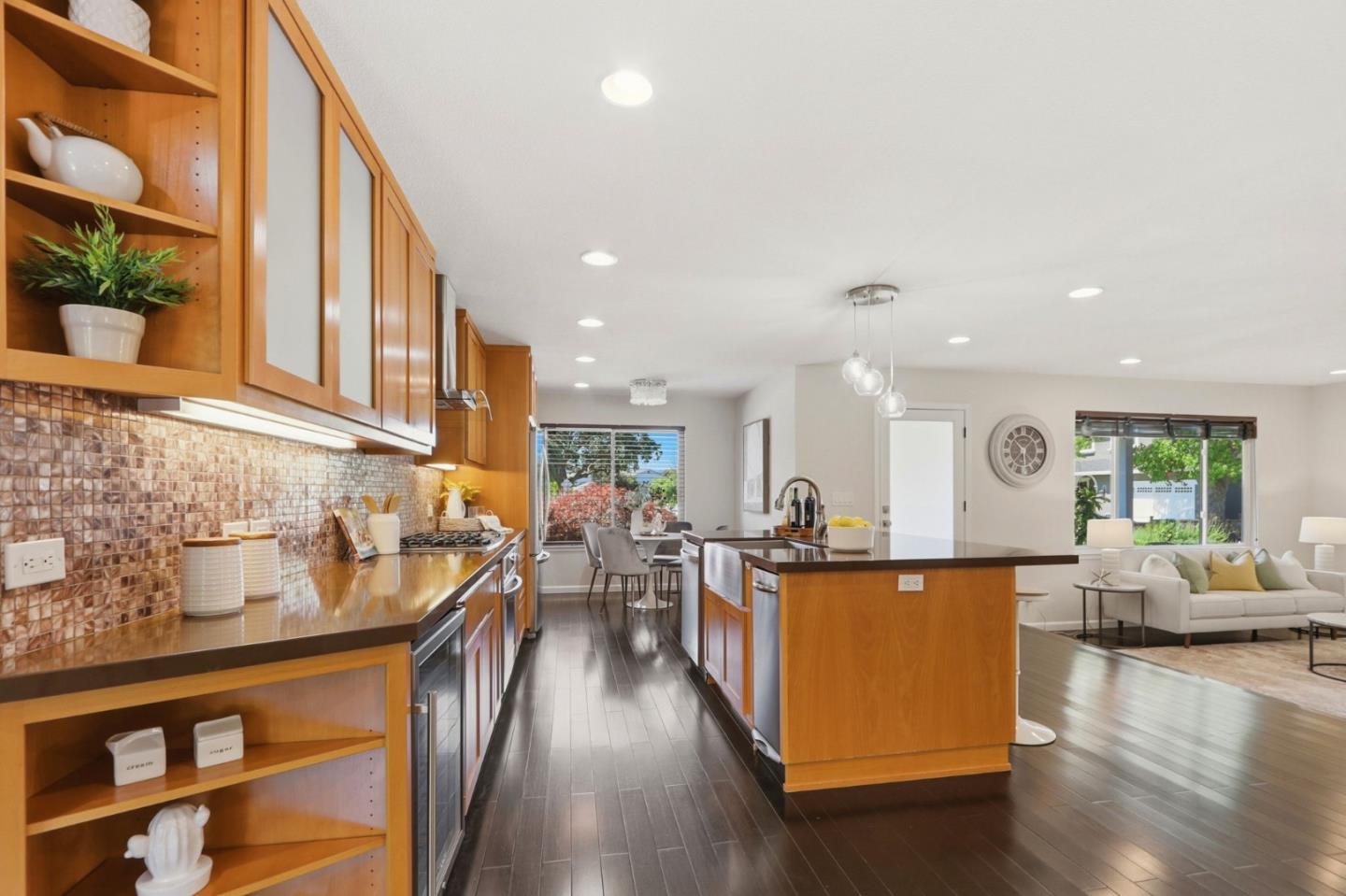 Detail Gallery Image 11 of 35 For 6414 Hidden Creek Dr, San Jose,  CA 95120 - 3 Beds | 2 Baths