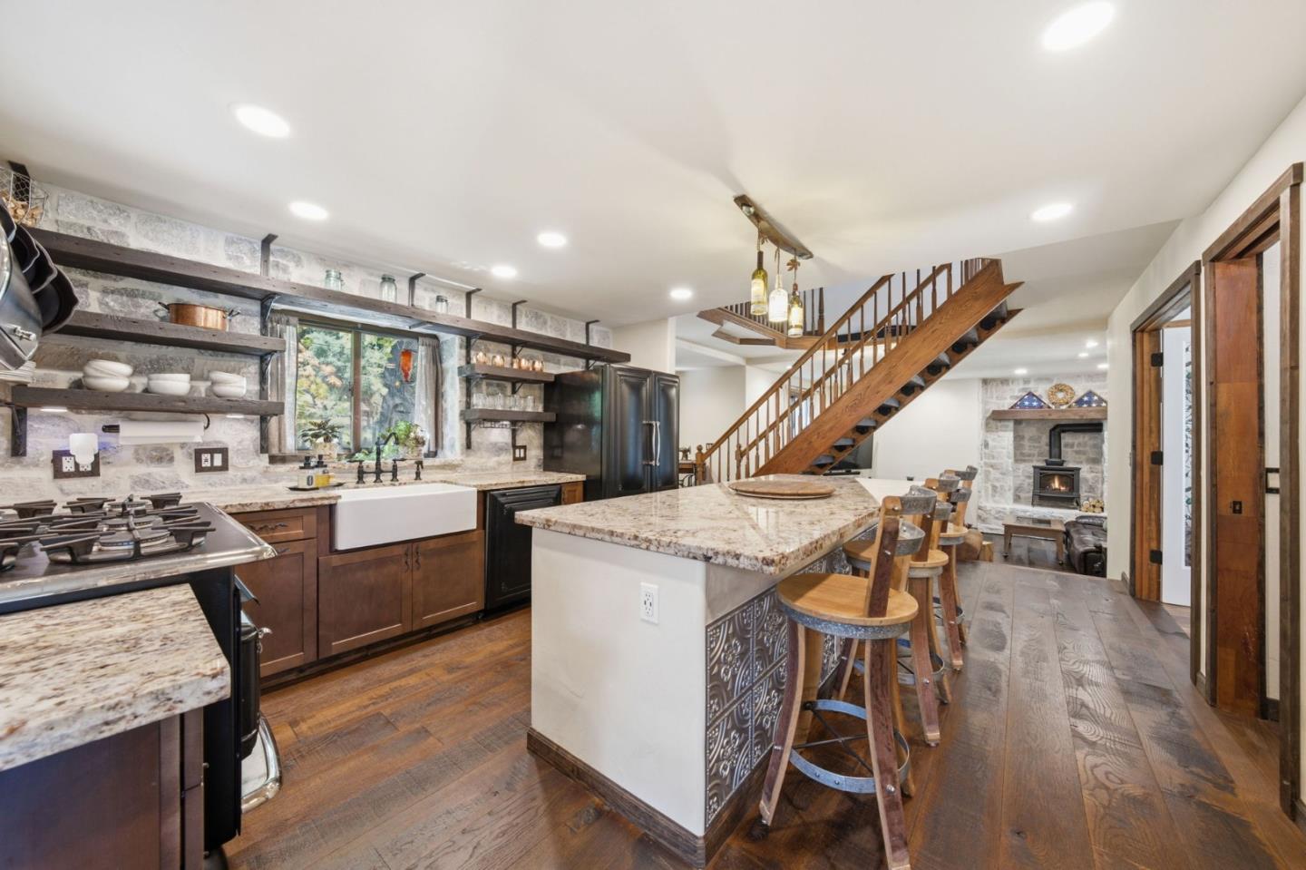 Detail Gallery Image 17 of 50 For 11 Piedras Blancas, Carmel Valley,  CA 93924 - 3 Beds | 2/1 Baths