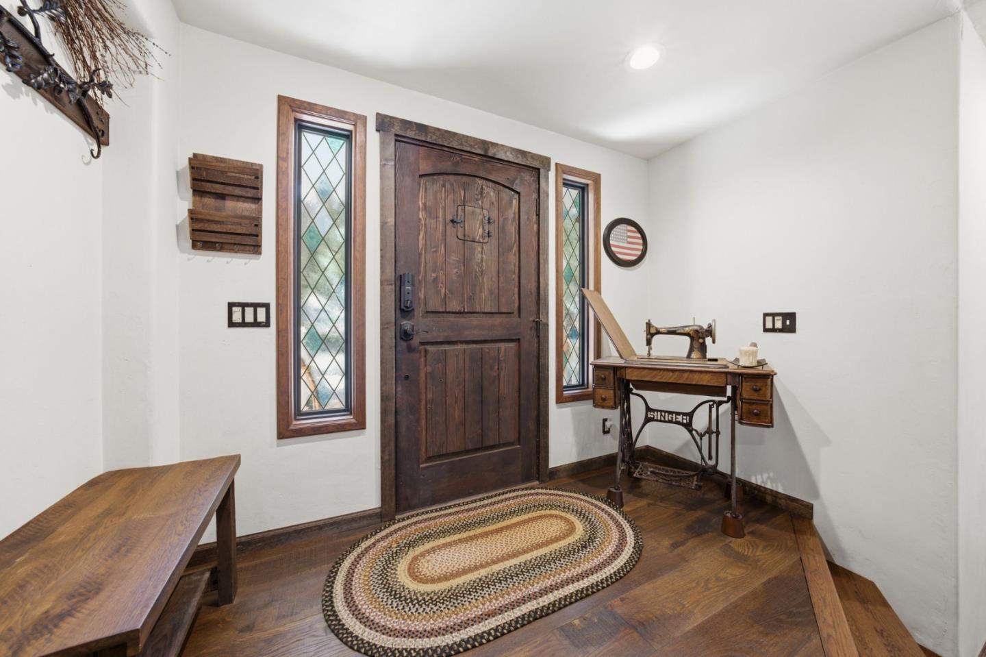 Detail Gallery Image 6 of 50 For 11 Piedras Blancas, Carmel Valley,  CA 93924 - 3 Beds | 2/1 Baths