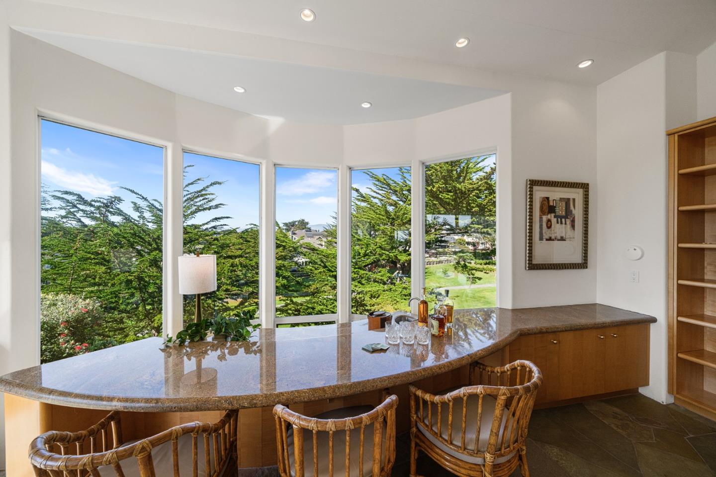 Detail Gallery Image 16 of 48 For 17 Ashdown Pl, Half Moon Bay,  CA 94019 - 4 Beds | 3/1 Baths