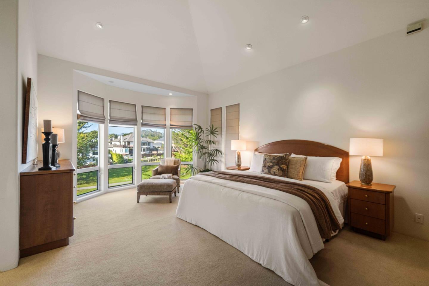 Detail Gallery Image 28 of 48 For 17 Ashdown Pl, Half Moon Bay,  CA 94019 - 4 Beds | 3/1 Baths