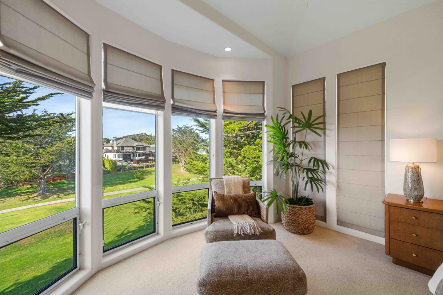 Detail Gallery Image 29 of 48 For 17 Ashdown Pl, Half Moon Bay,  CA 94019 - 4 Beds | 3/1 Baths