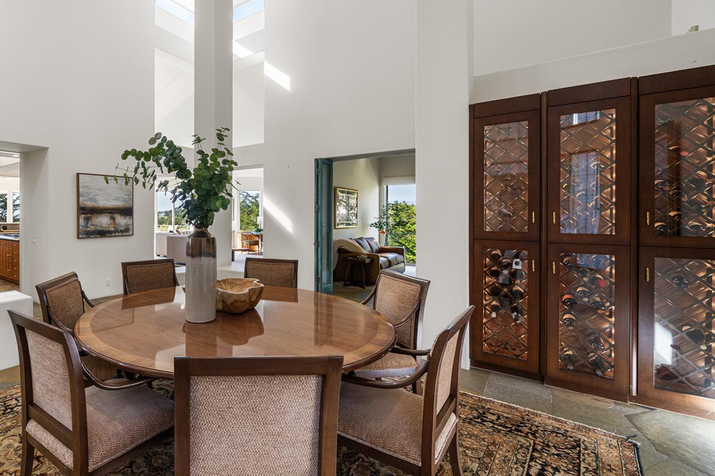 Detail Gallery Image 6 of 48 For 17 Ashdown Pl, Half Moon Bay,  CA 94019 - 4 Beds | 3/1 Baths