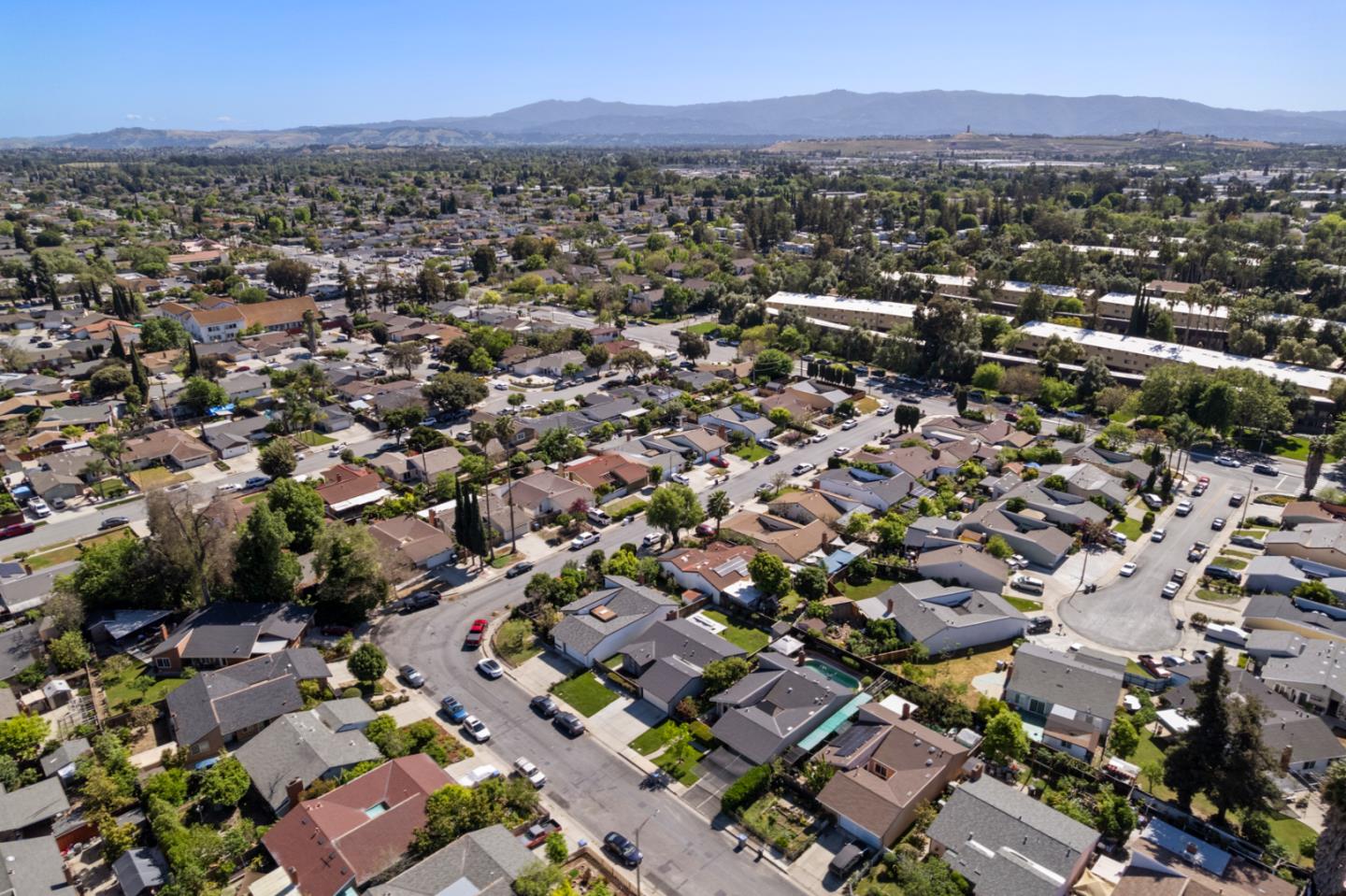 Detail Gallery Image 7 of 9 For 1207 Spokane Dr, San Jose,  CA 95122 - 3 Beds | 2 Baths